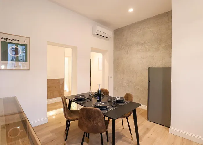 Affittacamere St Peter & Vatican Luxury - Boutique In Centre & Vatican - Ac, Wifi & Metro 5 Min 4*